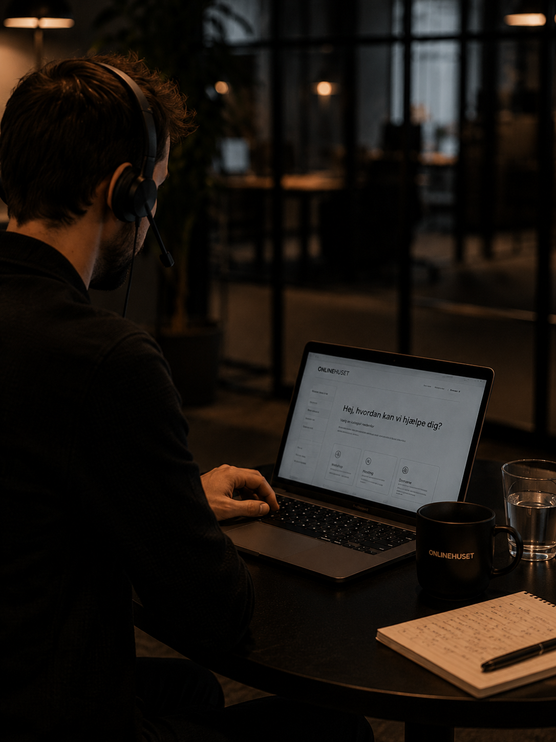 Supportarbejde ved hjemmeside hos Onlinehuset